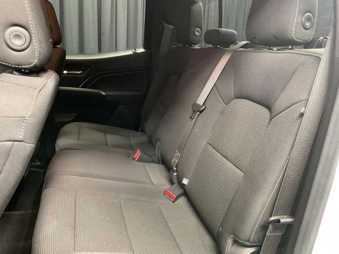 Used 2023 Chevrolet Colorado LT w/ LT Convenience Package RWD image 9