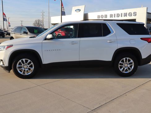 Used 2019 Chevrolet Traverse LT image 8