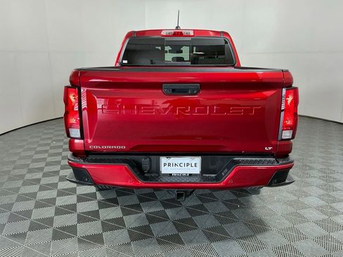 Used 2023 Chevrolet Colorado LT w/ LT Convenience Package II RWD image 6