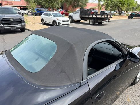 Used 2001 Porsche Boxster RWD image 22