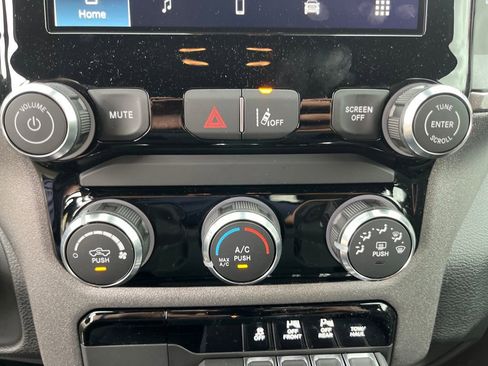 New 2026 RAM 1500 Express image 26