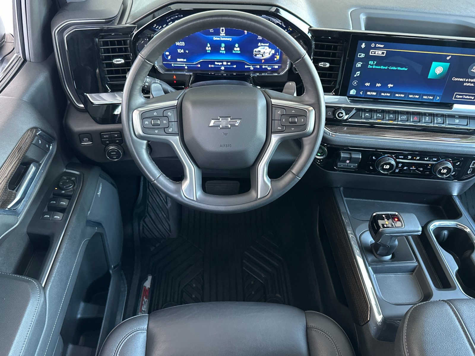 Used 2023 Chevrolet Silverado 1500 LT Trail Boss w/ LT Trail Boss Premium Package AWD/4WD image 14