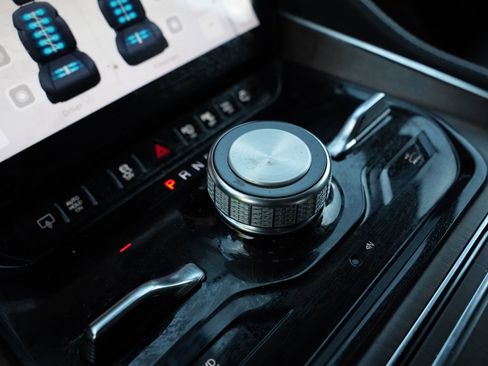 Used 2022 Jeep Grand Wagoneer Series II image 14