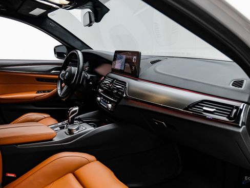 Used 2023 BMW M5 w/ Competition Package image 44