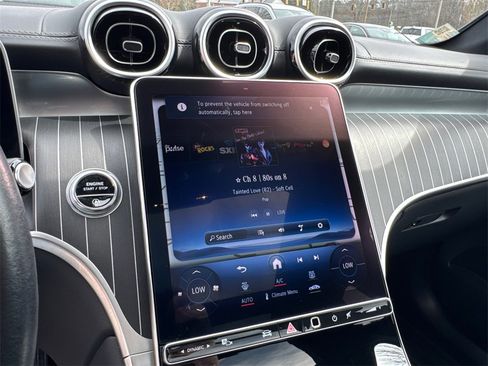 Used 2024 Mercedes-Benz GLC 300 4MATIC image 28