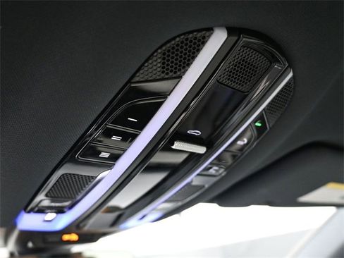 Used 2022 Porsche Cayenne S image 21