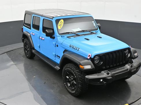 Used 2021 Jeep Wrangler Unlimited Sport AWD/4WD image 32
