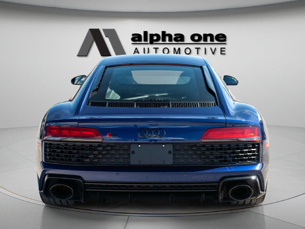 Used 2022 Audi R8 V10 performance w/ Sport Exhaust Package RWD image 10