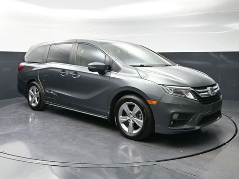 Used 2018 Honda Odyssey EX-L image 3