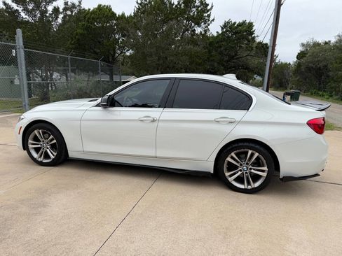 Used 2018 BMW 330i Sedan w/ Convenience Package RWD image 13
