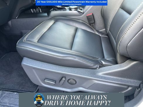 New 2025 Ford Bronco Badlands image 7