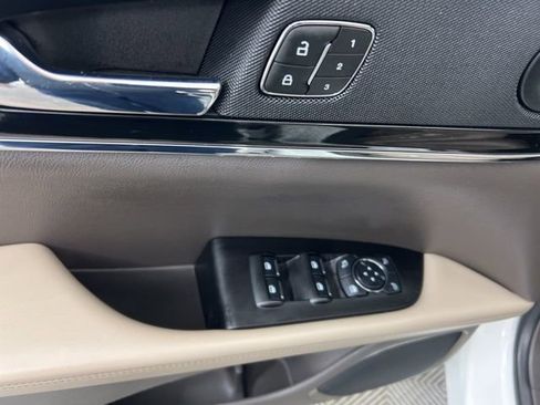 Used 2023 Lincoln Nautilus Reserve w/ Equipment Group 201A image 13