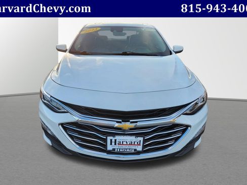 Used 2023 Chevrolet Malibu LT image 2