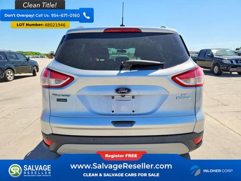 Used 2016 Ford Escape SE w/ Equipment Group 201A FWD image 8
