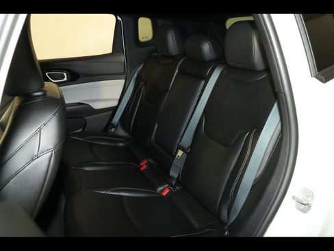 New 2026 Jeep Compass Limited image 20