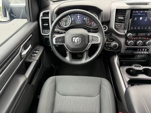 Used 2022 RAM 1500 Big Horn AWD/4WD image 26