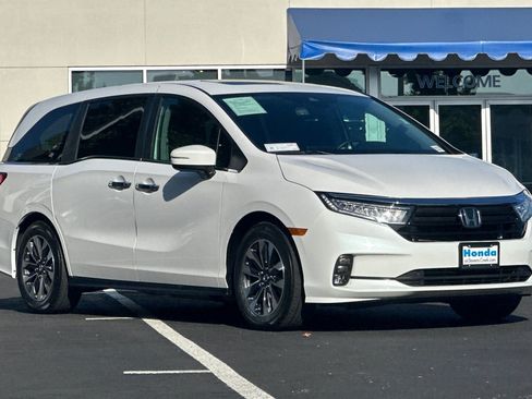 Used 2024 Honda Odyssey EX-L image 6