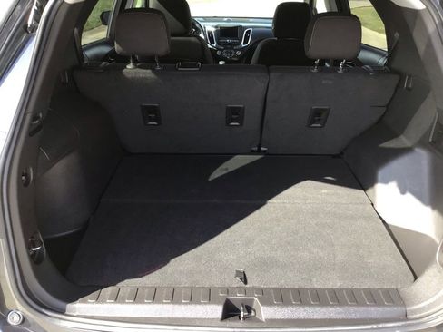 Used 2022 Chevrolet Equinox LT image 29