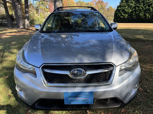 Used 2014 Subaru Crosstrek 2.0i Premium w/ Moonroof Package image 3