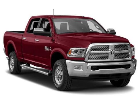 Used 2015 RAM 2500 Laramie w/ Convenience Group AWD/4WD image 6