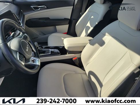 Certified 2024 Kia Sportage EX FWD image 21