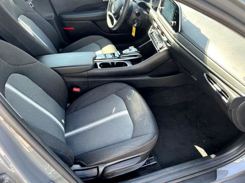 Used 2021 Hyundai Sonata SE image 10
