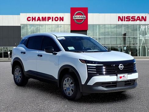 New 2026 Nissan Kicks S image 1