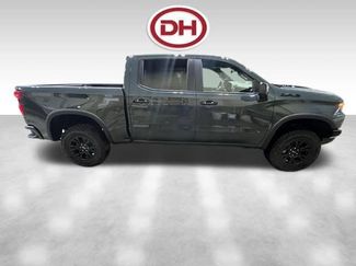 New 2026 Chevrolet Silverado 1500 ZR2 w/ Dark Appearance Package AWD/4WD video 2