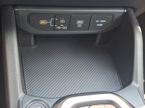 New 2026 Kia K4 FWD image 16