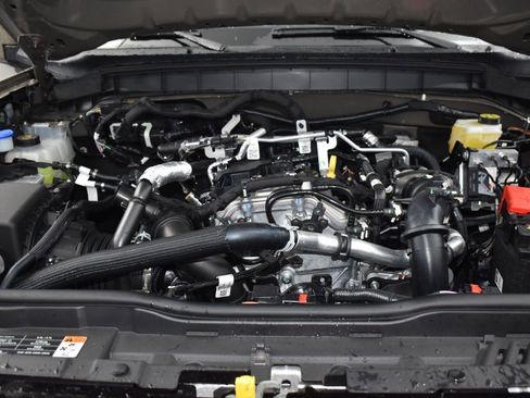 New 2026 Ford Bronco Outer Banks AWD/4WD image 19