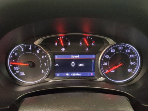 Used 2023 GMC Terrain SLT FWD image 23