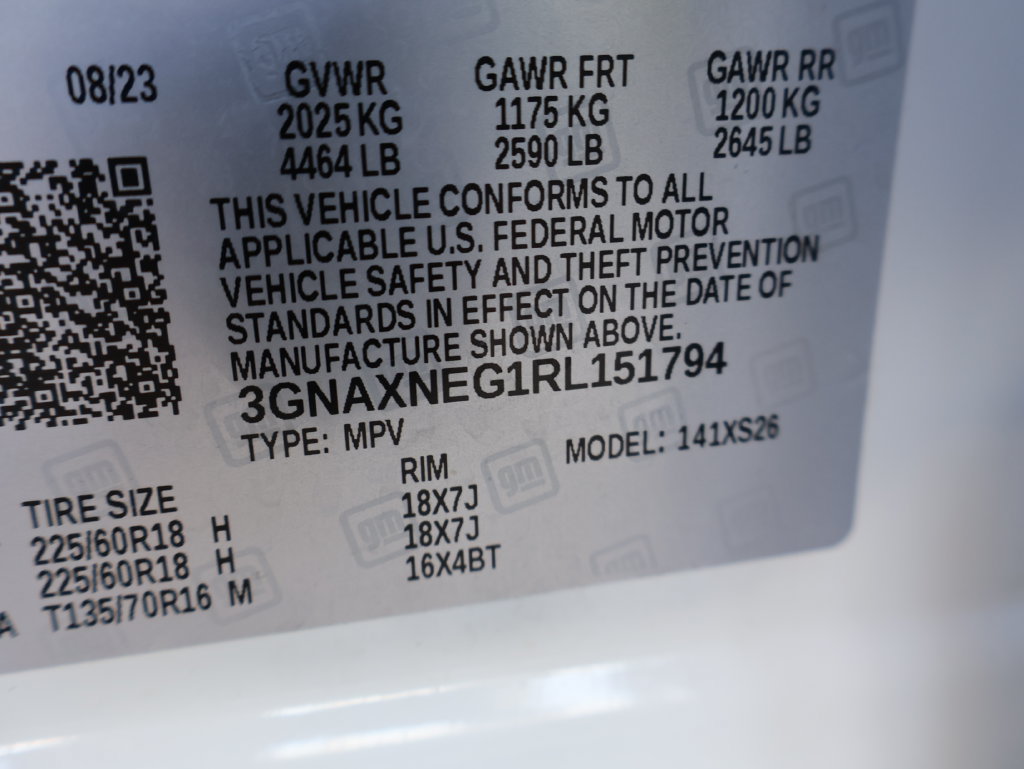 Used 2024 Chevrolet Equinox Premier FWD image 40