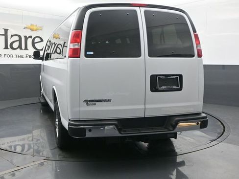 New 2025 Chevrolet Express 3500 LT w/ LT Preferred Equipment Group RWD image 14