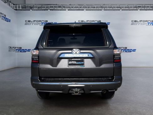 Used 2018 Toyota 4Runner Limited image 6