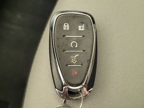 Used 2021 Chevrolet Equinox LT AWD/4WD image 32