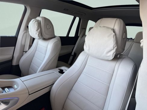 New 2026 Mercedes-Benz GLS 450 GLS 450 image 18