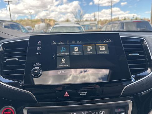 Used 2019 Honda Pilot Touring image 56