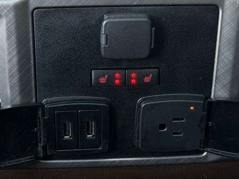 Used 2019 Ford F150 Limited w/ Trailer Tow Package image 26