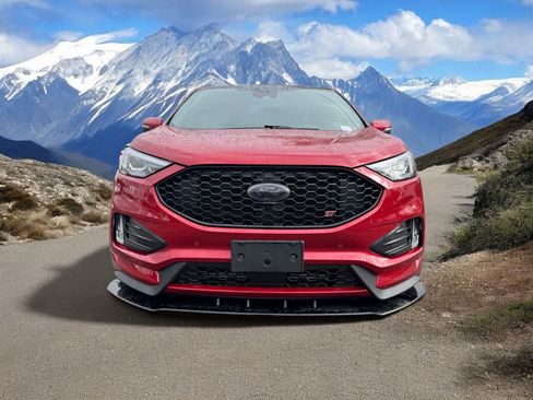 Used 2021 Ford Edge ST w/ Equipment Group 401A AWD/4WD image 8