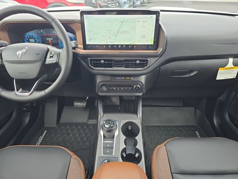 New 2025 Ford Bronco Sport Outer Banks w/ Outer Banks Tech Package+ AWD/4WD image 10