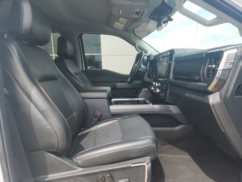 Certified 2024 Ford F250 Lariat AWD/4WD image 17