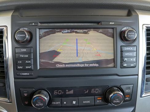 Used 2016 Nissan Titan SL AWD/4WD image 20