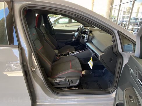 New 2026 Volkswagen GTI SE FWD image 32
