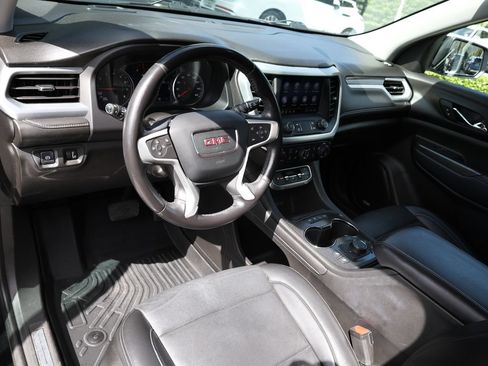 Used 2021 GMC Acadia SLT AWD/4WD image 15
