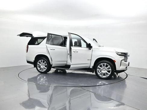 Used 2023 Chevrolet Tahoe High Country AWD/4WD image 55
