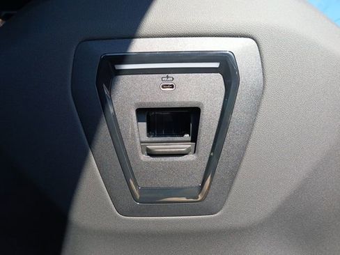 New 2026 BMW 530i image 15