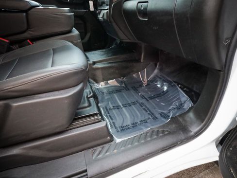 Used 2022 Chevrolet Silverado 3500 W/T w/ WT Fleet Convenience Package image 24