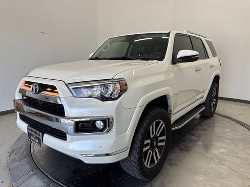 Used 2017 Toyota 4Runner Limited RWD image 32