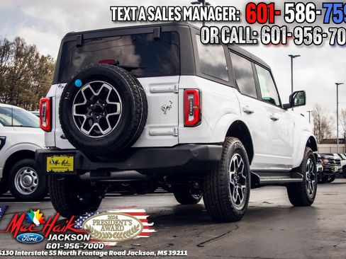 New 2025 Ford Bronco Outer Banks image 39