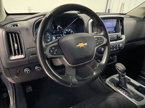 Used 2022 Chevrolet Colorado LT w/ LT Convenience Package image 20